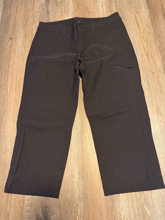 Eddie Bauer Pants - Eddie Bauer Women’s  Black Stretch Capris